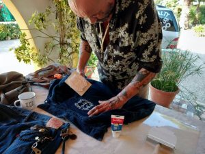 Der VooDoo macht Druck, in Handarbeit